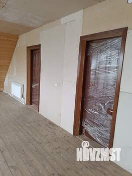 Дом 243м², 2-этажный, участок 6 сот.  