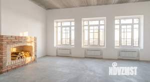 Коттедж 250м&sup2;, 2-этажный, участок 6 сот.  