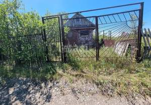 Дом 40м&sup2;, 2-этажный, участок 8 сот.  