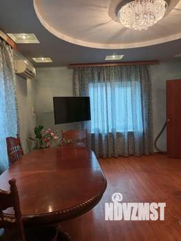 Дом 191м&sup2;, 2-этажный, участок 9 сот.  