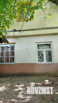 Дом 28м², 2-этажный, участок 6 сот.  