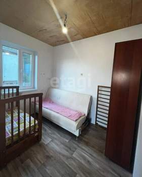 Дом 40м&sup2;, 2-этажный, участок 8 сот.  