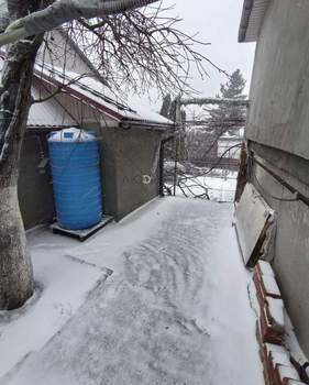 Дом 69м&sup2;, 3-этажный, участок 3 сот.  