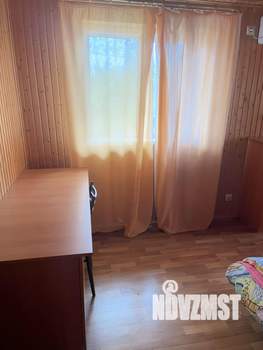 Дом 80м&sup2;, 2-этажный, участок 7 сот.  