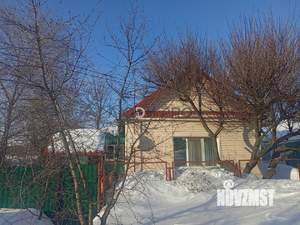 Дом 60м&sup2;, 2-этажный, участок 3 сот.  