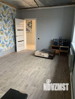 Дом 114м&sup2;, 2-этажный, участок 6 сот.  