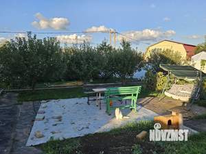 Дом 180м&sup2;, 2-этажный, участок 10 сот.  