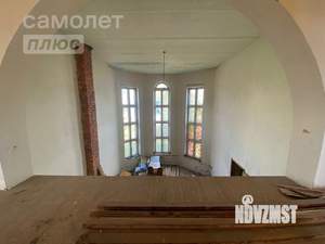 Дом 491м², 3-этажный, участок 10 сот.  