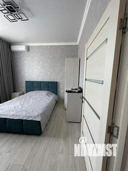 Коттедж 210м², 2-этажный, участок 6 сот.  