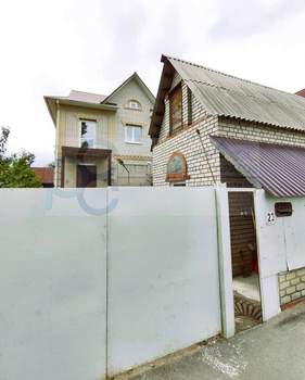 Дом 250м², 2-этажный, участок 6 сот.  