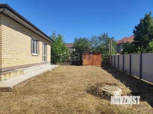 Дом 100м&sup2;, 1-этажный, участок 8 сот.  