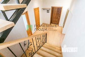 Коттедж 252м², 2-этажный, участок 10 сот.  