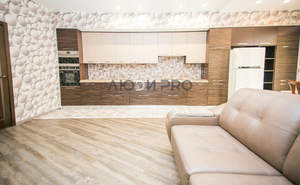 Дом 223м&sup2;, 2-этажный, участок 6 сот.  