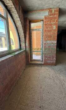 Дом 218м², 2-этажный, участок 3 сот.  