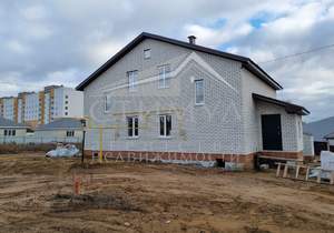 Дом 102м&sup2;, 2-этажный, участок 337 сот.  