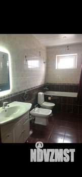 Коттедж 213м&sup2;, 3-этажный, участок 3 сот.  