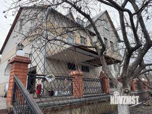 Дом 366м², 3-этажный, участок 14 сот.  