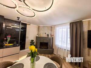 Дом 150м&sup2;, 3-этажный, участок 2 сот.  