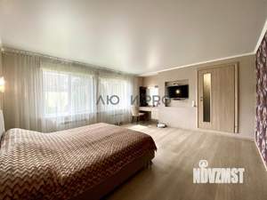 Дом 150м&sup2;, 2-этажный, участок 3 сот.  