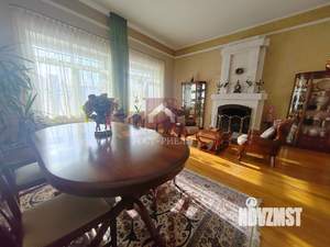 Дом 356м&sup2;, 2-этажный, участок 11 сот.  