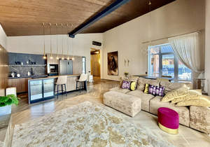 Дом 154м&sup2;, 1-этажный, участок 8 сот.  