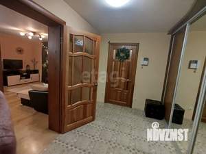 Дом 198м&sup2;, 2-этажный, участок 9 сот.  