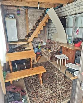 Дом 50м&sup2;, 2-этажный, участок 6 сот.  