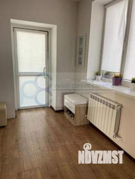 Коттедж 374м², 2-этажный, участок 15 сот.  