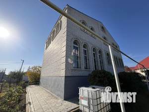 Дом 368м², 3-этажный, участок 14 сот.  