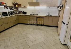 Дом 100м&sup2;, 1-этажный, участок 5 сот.  