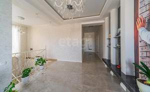 Дом 328м&sup2;, 2-этажный, участок 15 сот.  