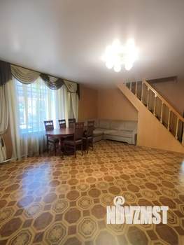 Дом 82м&sup2;, 2-этажный, участок 6 сот.  