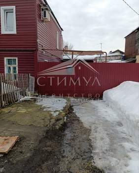 Дом 30м&sup2;, 2-этажный, участок 1 сот.  