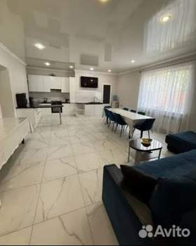 Дом 140м&sup2;, 2-этажный, участок 8 сот.  