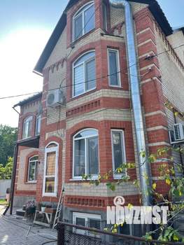 Коттедж 370м&sup2;, 3-этажный, участок 5 сот.  