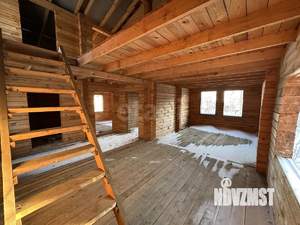 Дом 140м&sup2;, 2-этажный, участок 4 сот.  