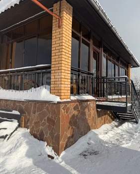 Дом 272м&sup2;, 2-этажный, участок 10 сот.  