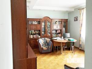 Коттедж 345м², 2-этажный, участок 3 сот.  