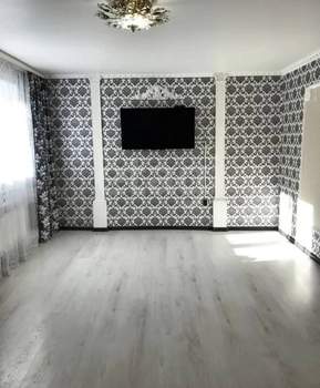 Дом 98м&sup2;, 2-этажный, участок 1 сот.  