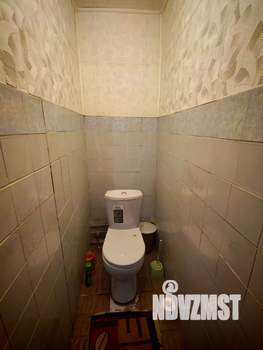 Дом 100м&sup2;, 2-этажный, участок 6 сот.  