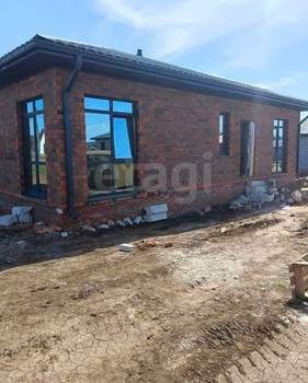 Дом 75м&sup2;, 1-этажный, участок 9 сот.  