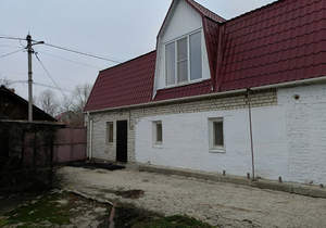 Дом 162м&sup2;, 2-этажный, участок 4 сот.  