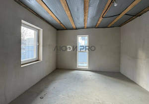 Дом 112м&sup2;, 1-этажный, участок 8 сот.  