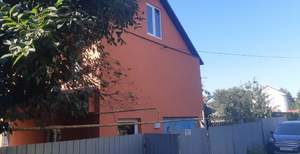 Дом 70м&sup2;, 2-этажный, участок 5 сот.  