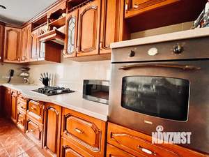 Коттедж 480м², 2-этажный, участок 2 сот.  