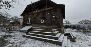 Дом 243м&sup2;, 3-этажный, участок 6 сот.  