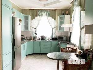 Коттедж 345м², 2-этажный, участок 3 сот.  