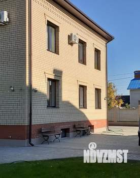 Коттедж 357м&sup2;, 3-этажный, участок 9 сот.  