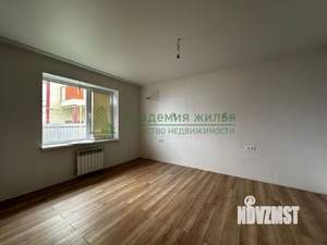 Дом 280м², 2-этажный, участок 10 сот.  