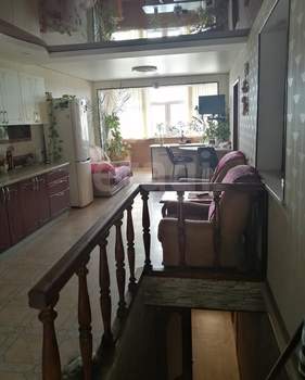 Дом 185м&sup2;, 2-этажный, участок 7 сот.  